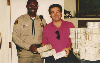 1992 – 1995 - Archie Karas enjoys the longest casino winning streak in history.